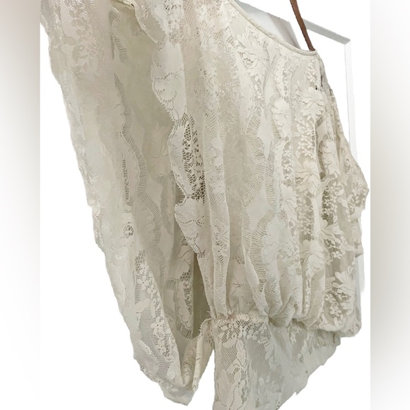 Free People Ivory Lace Boho Blouse Top XS Sheer Scalloped Hem Dolman Sleeve - Picture 8 of 13